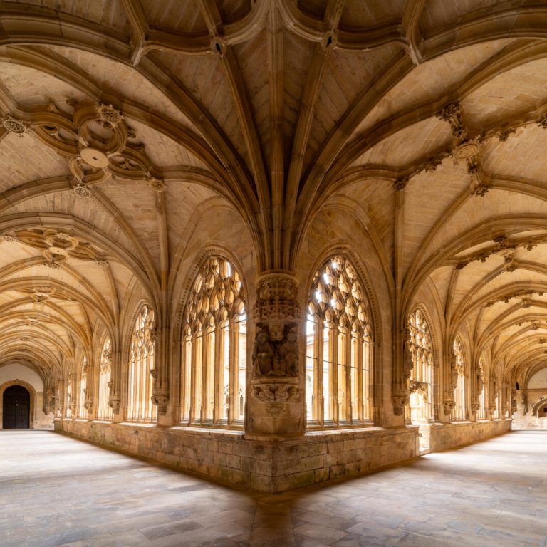 20231213_Oña_MonasterioOña_Claustro (3)